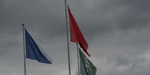 Flaggen am Dreikantonseck