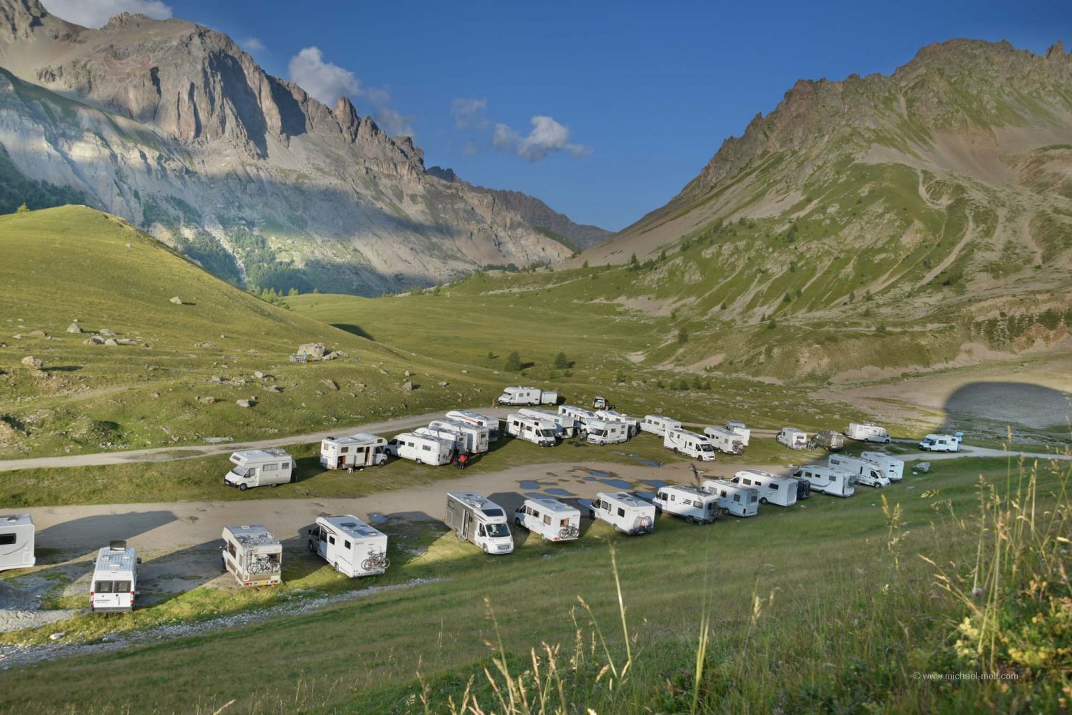 Wohnmobile am Col du Lautaret