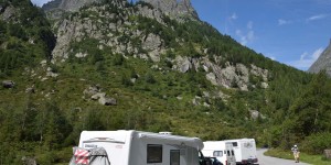 Wohnmobile in den Alpen