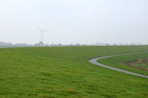 Deich nach Neuharlingersiel