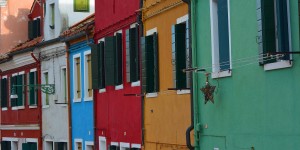 Bunte Fassaden prägen Burano