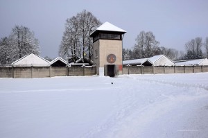 Früher Wachturm, heute Zugang zum Kloster