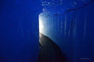 Tunnel im Rhone-Gletscher