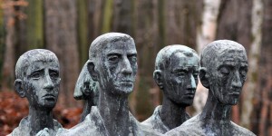 Skulptur in Dora-Mittelbau