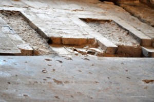 Hier wurden Reste der Menschen einfach weggespült