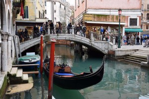 Ponte dei Santi Apostoli