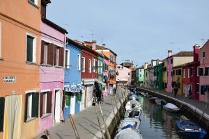 Farbenfrohes Burano