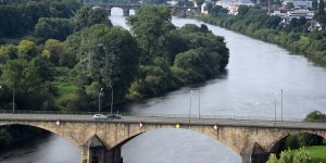 Brücke über der Mosel