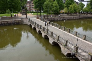 Brücke über den Wassergraben