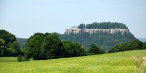 Die Festung aus der Ferne