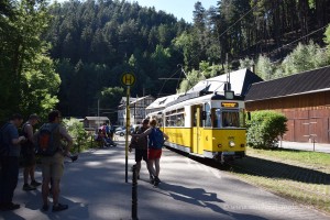 Ankunft der Kirnitzschtalstraßenbahn