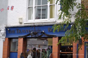 Der berühmte Travelbook Shop