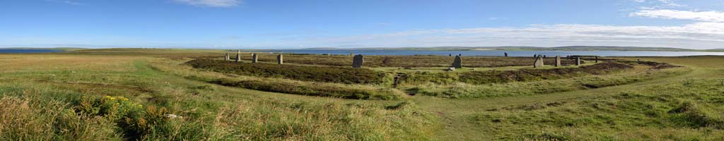 Panorama am Neolithic Heart of Orkney (5 MB, 12827x4928 Pixel)
