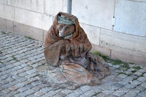 Skulptur von Laura Ford