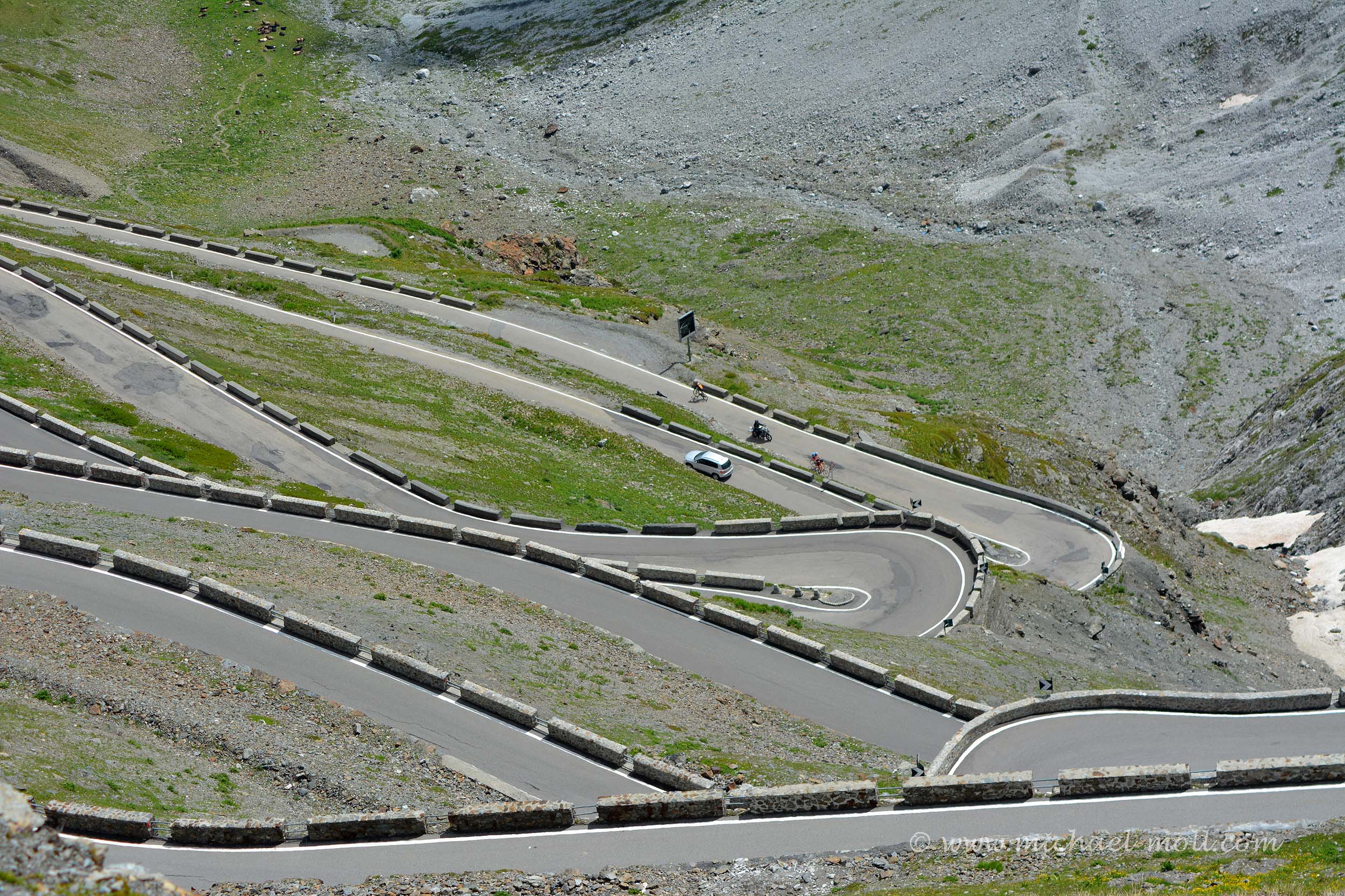 Serpentinen am Stilfser Joch