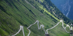 Serpentinenstraße in Südtirol