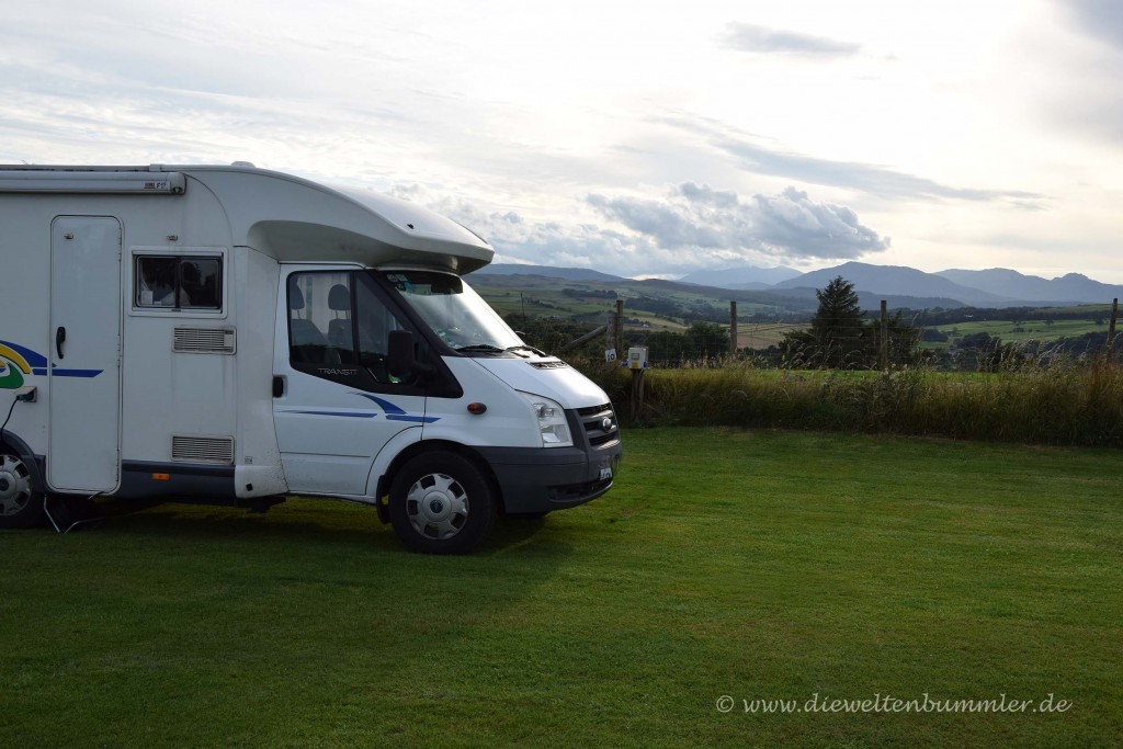 Wohnmobil auf einer Farm in Wales