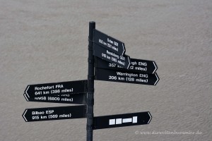 Schilderbaum zu den anderen Schwebefähren