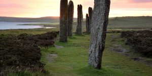 Ring of Brodgar bei Sonnenuntergang