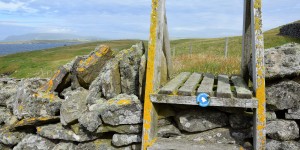 Wanderweg auf den Shetland Inseln