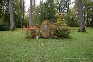 Hölderlin-Denkmal im Gräflichen Park