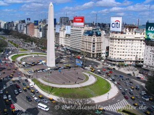 Obelisk auf der Avenida 9 de Julio