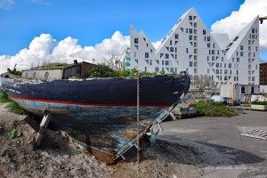 Der Eisberg befindet sich am Hafen