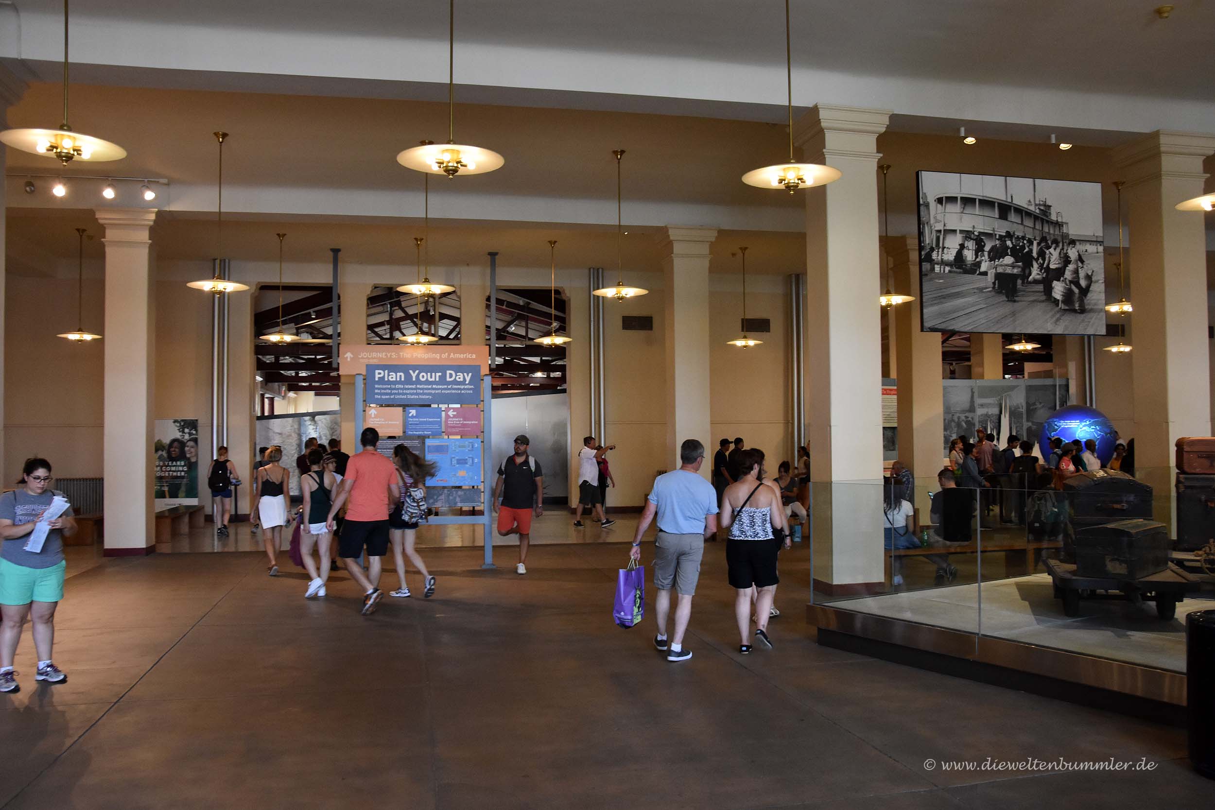 Museum in Ellis Island - Die Weltenbummler