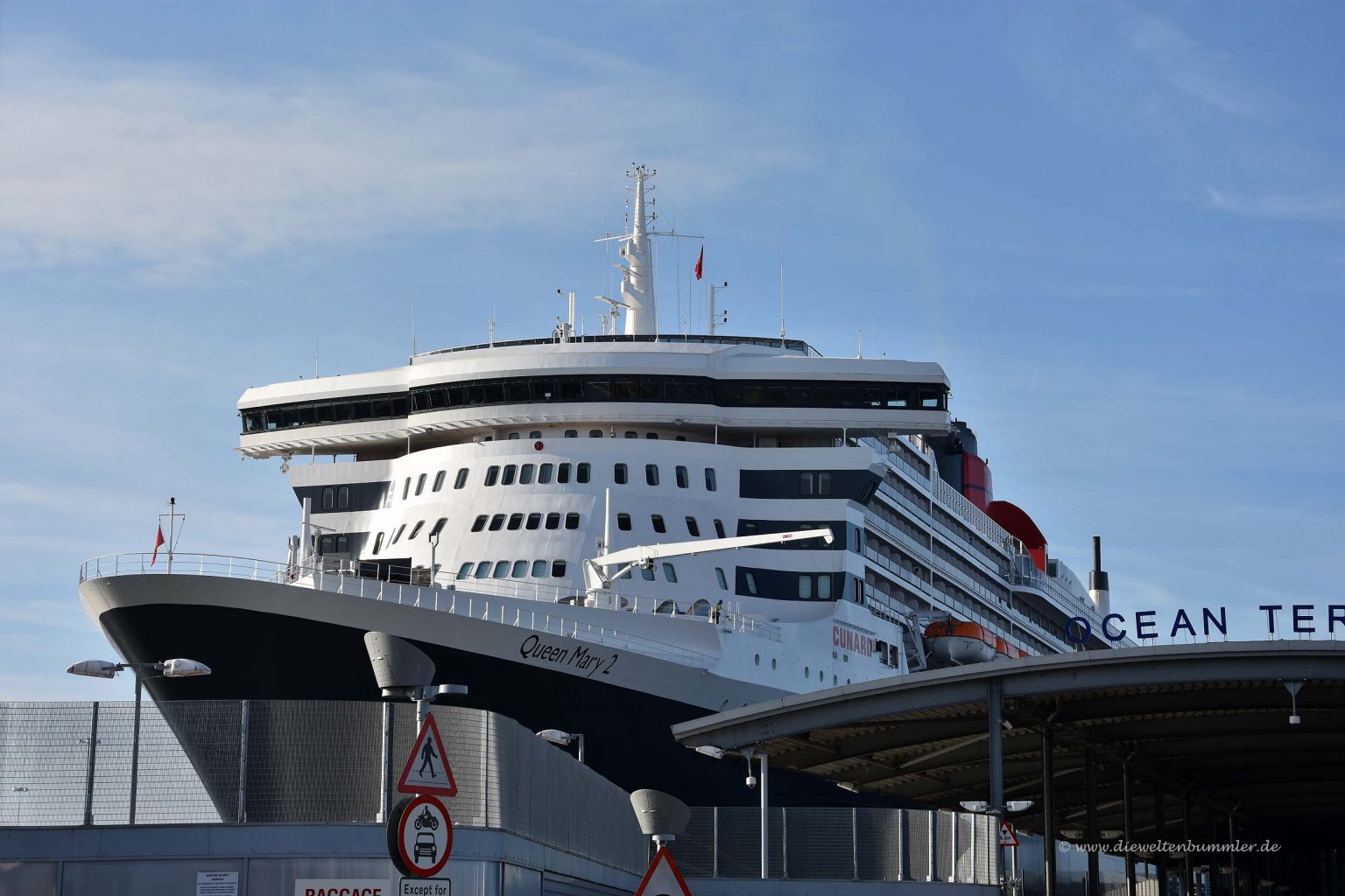Queen Mary 2 im Hafen von Southampton