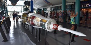 Modell der Saturn V