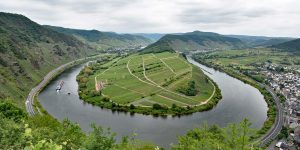 Wandern im Calmont Klettersteig