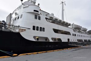 Das Schiff Lofoten der Hurtigruten