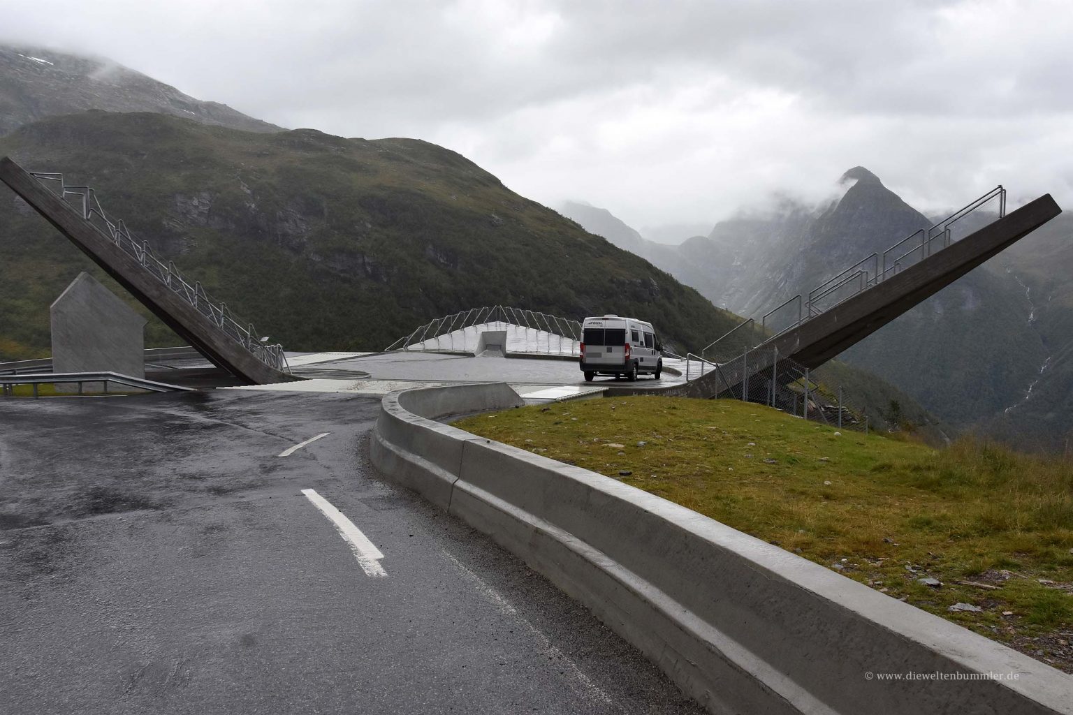 Aussichtsplattform Utsikten