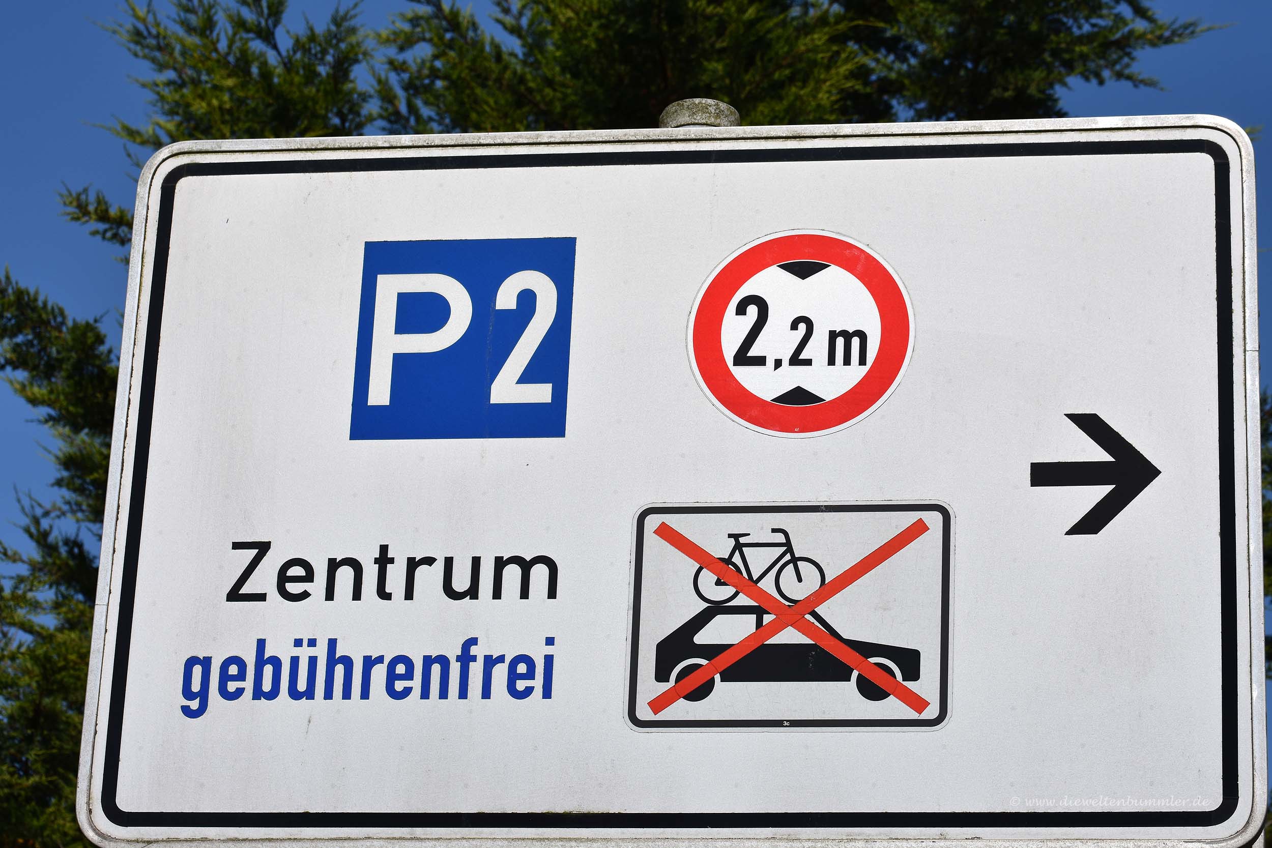 Fahrräder vom Dach nehmen