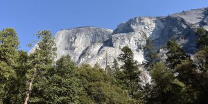 Der Half Dome von unten