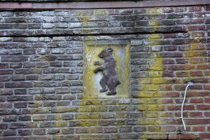 Ein Bär als Hausmarke