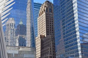 New York Telephone Building neben dem One World Trade Center