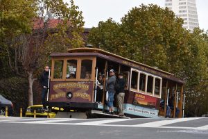 Steil auffahrendes Cable Car