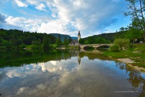 Kirche am See