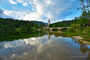 Kirche am See