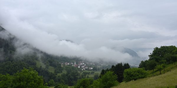 Tief hängende Wolken bei Tolmin