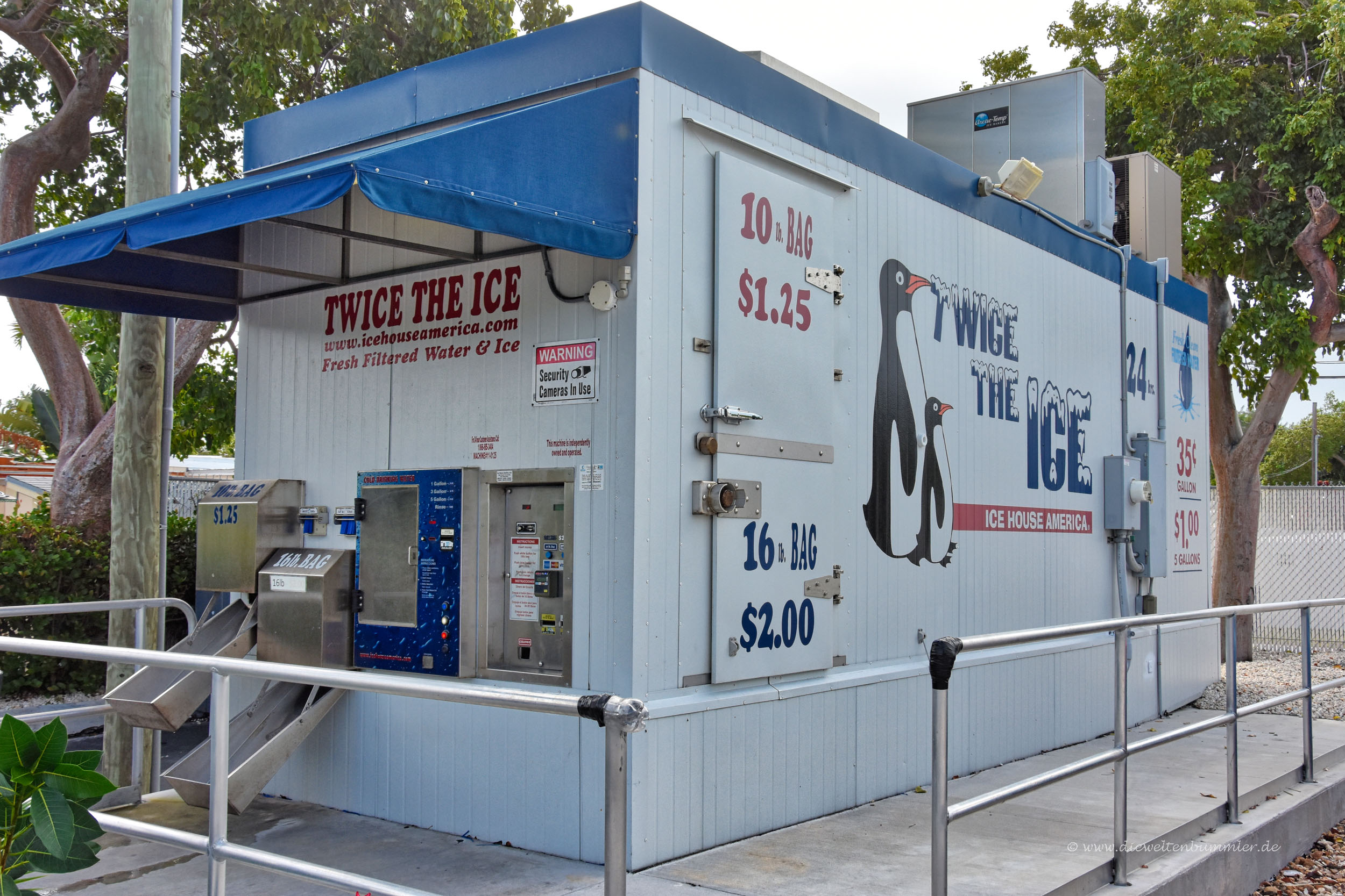 Öffentliche Eismaschine