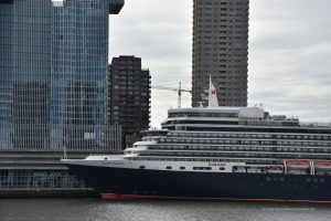 Queen Elizabeth in Rotterdam