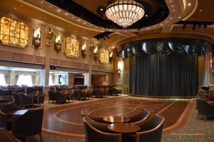 Queens Room auf der Queen Elizabeth