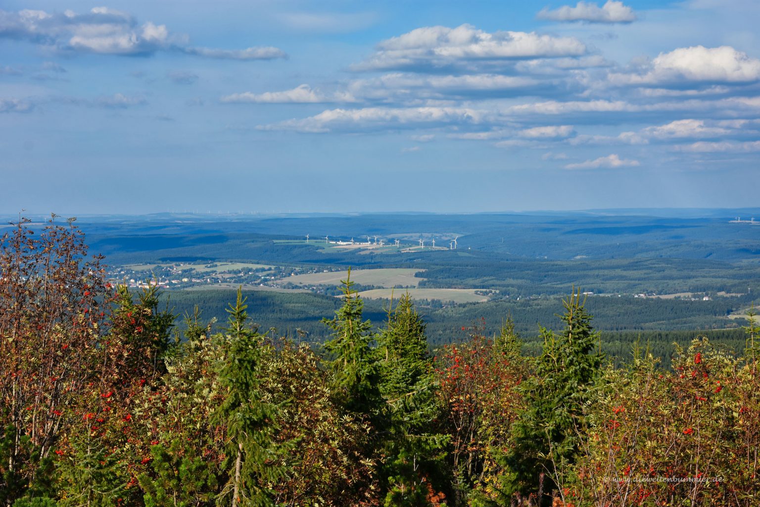 Landschaft am Erzgebirge Die Weltenbummler