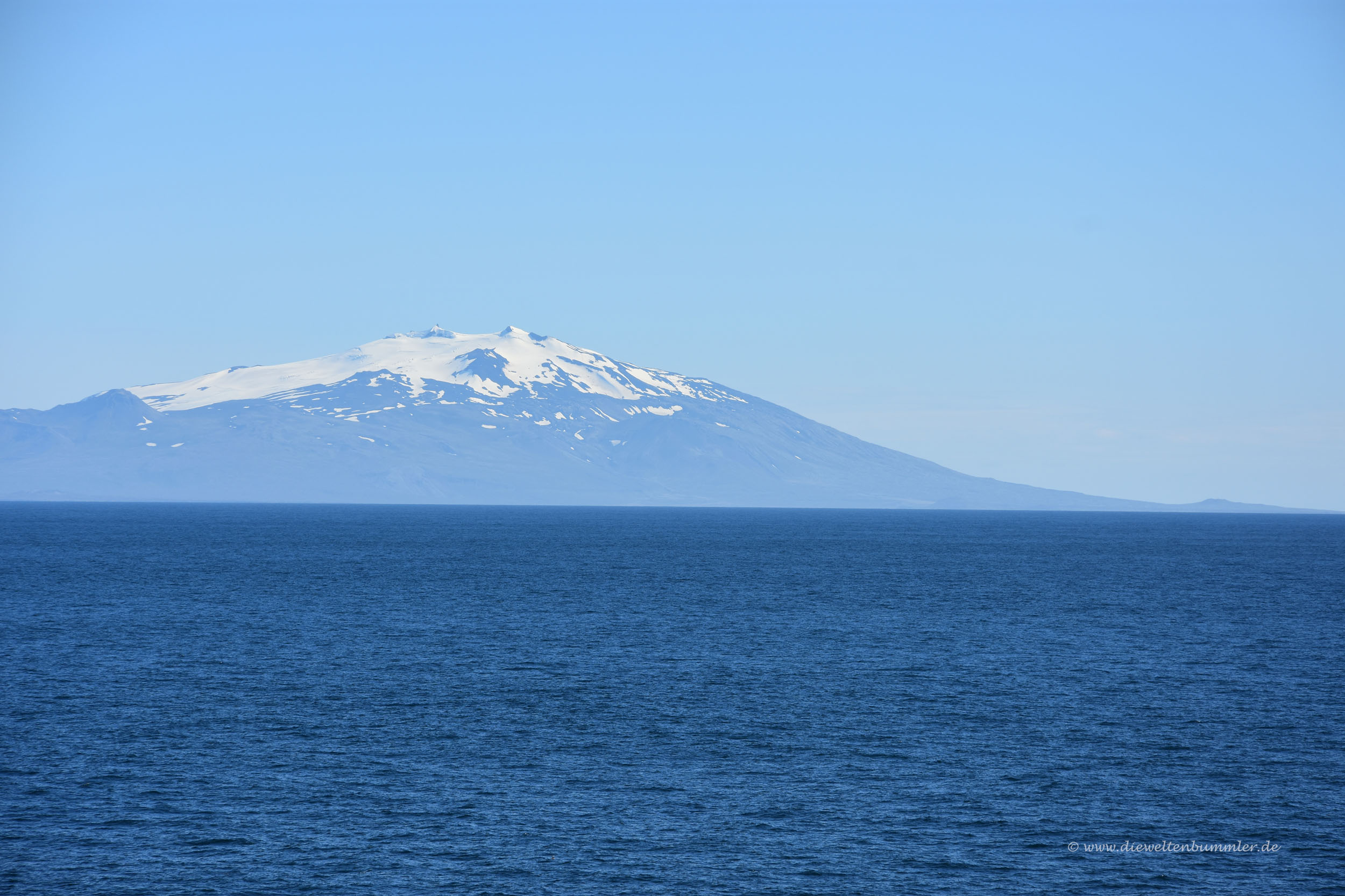 Der Vulkan Snæfellsjökull nähert sich | Die Weltenbummler