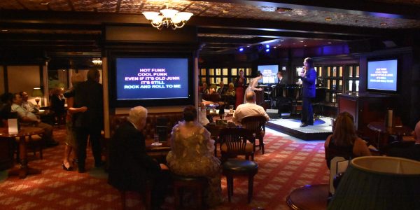 Karaoke im Irish Pub