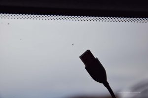 Vergleichsbild einer Midge mit USB-Stick