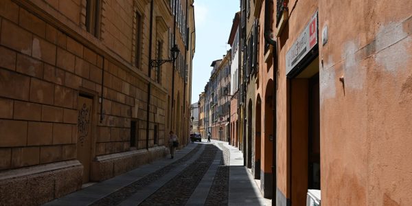 Gasse in Modena