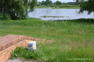 Kilometer Null an der Oder